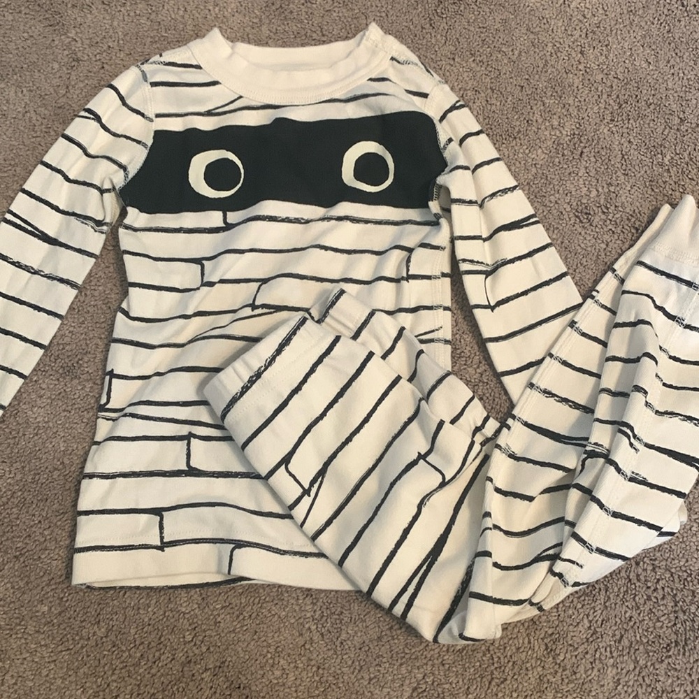 Hannah Anderson Toddler Mummy Pajamas Size 3T